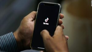 Read more about the article How to get TikTok famous?