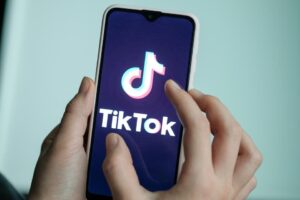 Read more about the article How to change TikTok Username?